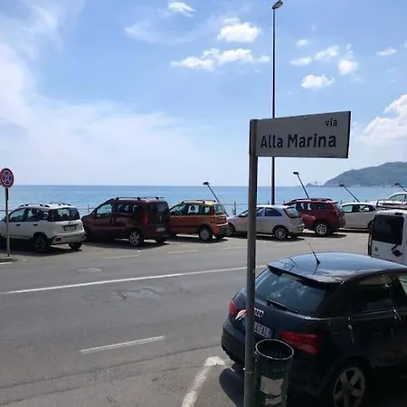 Fornaci Mare 公寓 萨沃纳